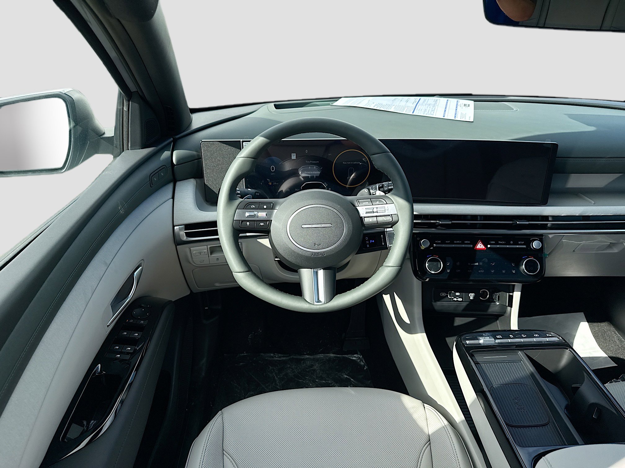 New 2026 Hyundai Tucson Limited image 16