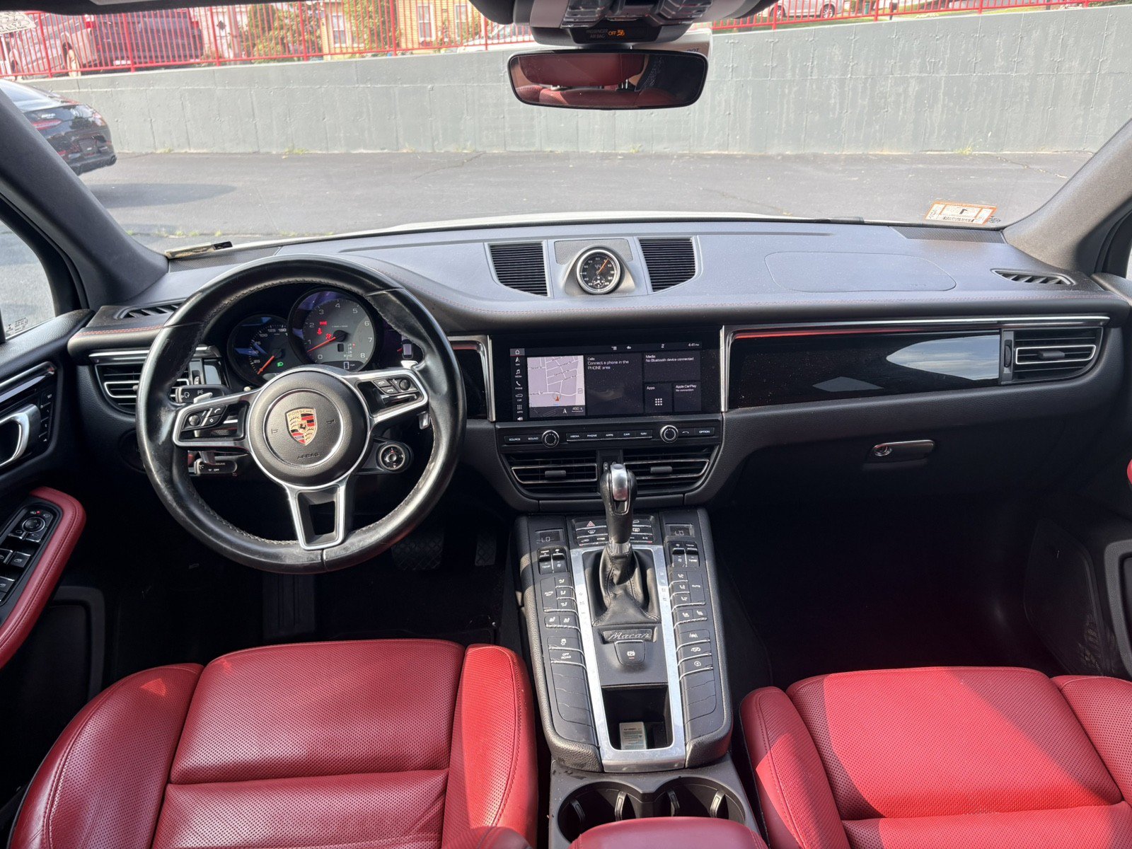 Used 2020 Porsche Macan S AWD/4WD image 22