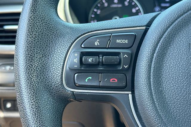 Used 2018 Kia Optima LX FWD image 23