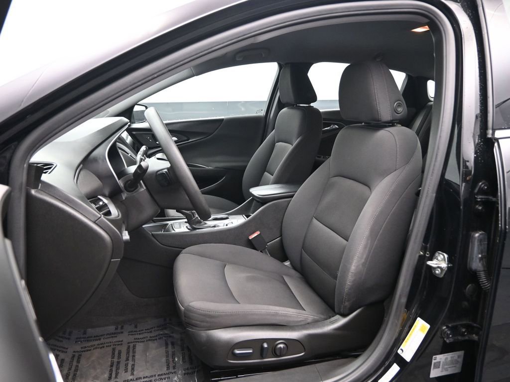 Used 2022 Chevrolet Malibu LT FWD image 24