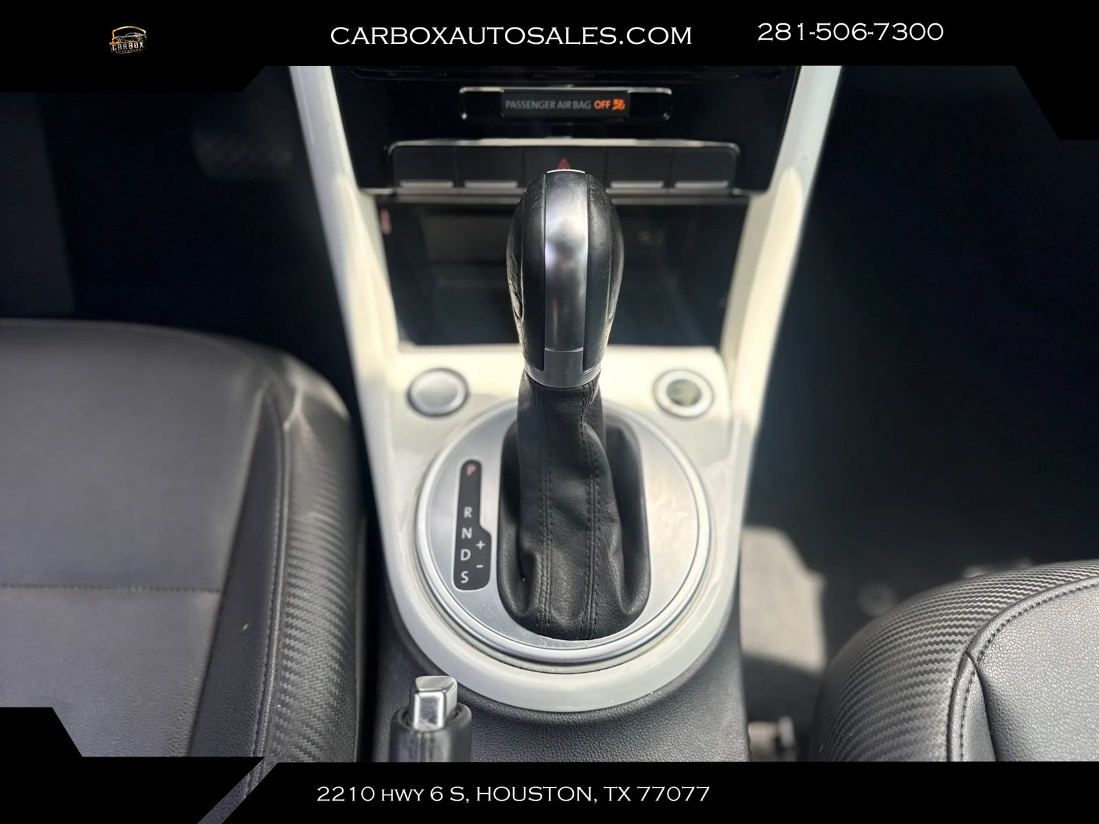 Used 2019 Volkswagen Beetle 2.0T SE FWD image 17