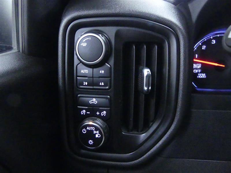 Used 2022 Chevrolet Silverado 1500 Custom Trail Boss w/ LPO, Dark Essentials Package image 19