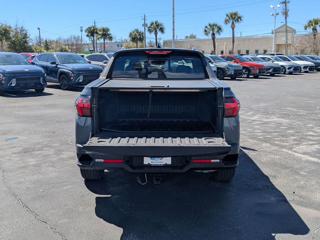 Used 2022 Hyundai Santa Cruz SEL Premium w/ Cargo Package image 6