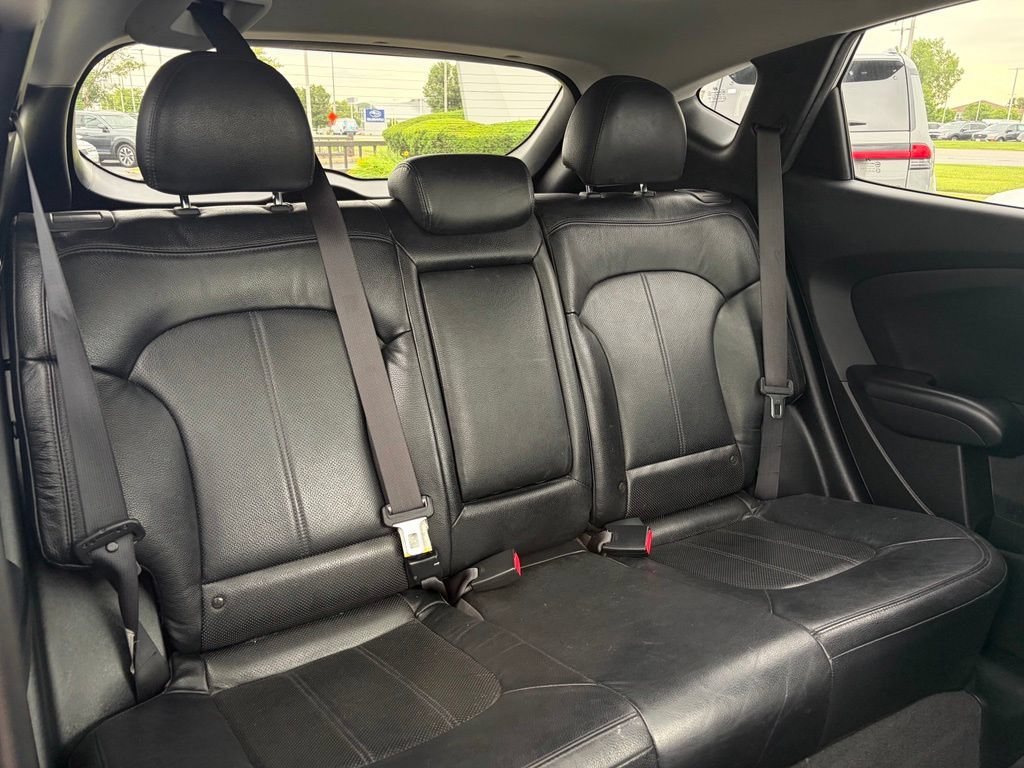 Used 2013 Hyundai Tucson Limited w/ Premium Pkg AWD/4WD image 19
