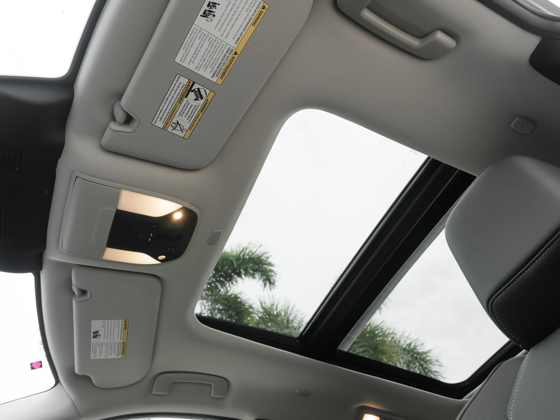 Certified 2026 INFINITI QX60 Luxe w/ Family Package FWD image 20