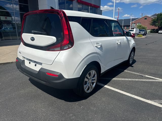 Used 2020 Kia Soul LX FWD image 3