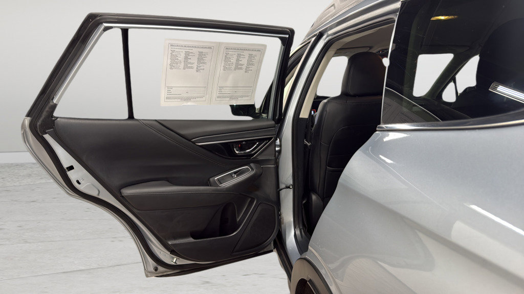 Used 2021 Subaru Outback Limited AWD/4WD image 30