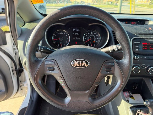 Used 2017 Kia Forte LX FWD image 12