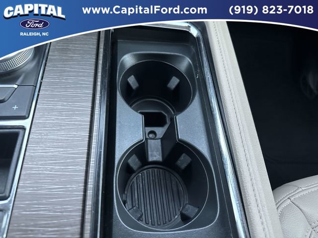 Certified 2024 Ford Expedition Limited image 31
