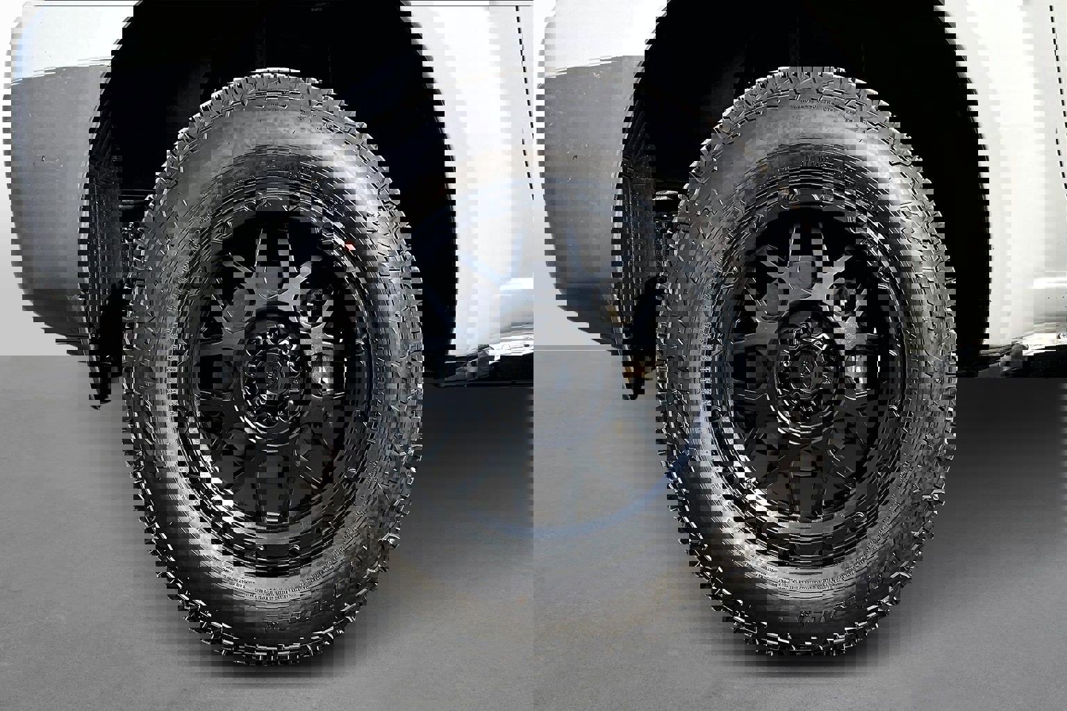 Used 2015 Nissan Frontier S w/ S Preferred Package image 8