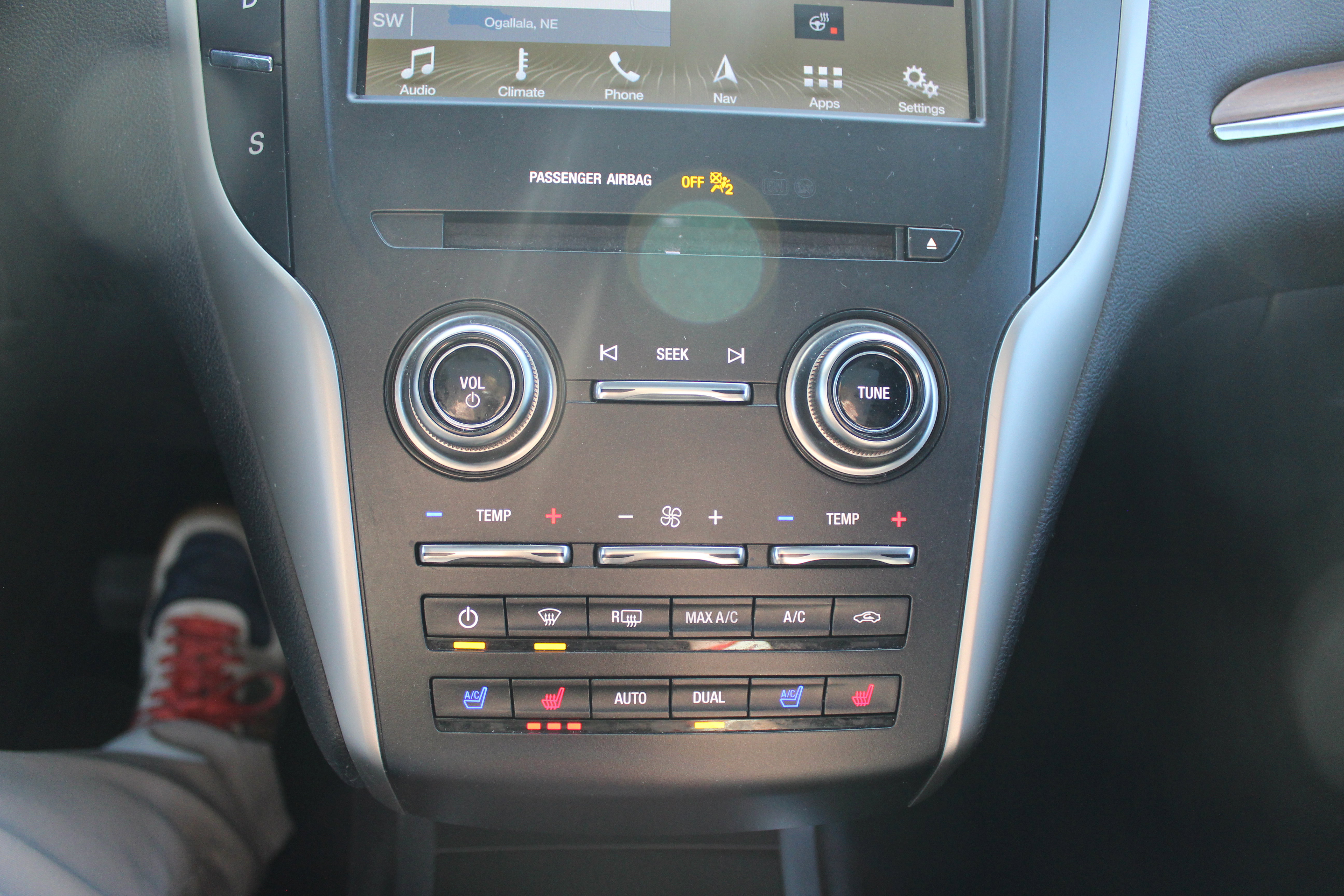 Used 2019 Lincoln MKC Reserve w/ MKC Climate Package image 14