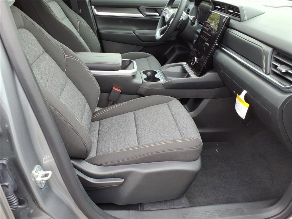 New 2026 GMC Terrain Elevation w/ LPO, Floor Liner Package image 9