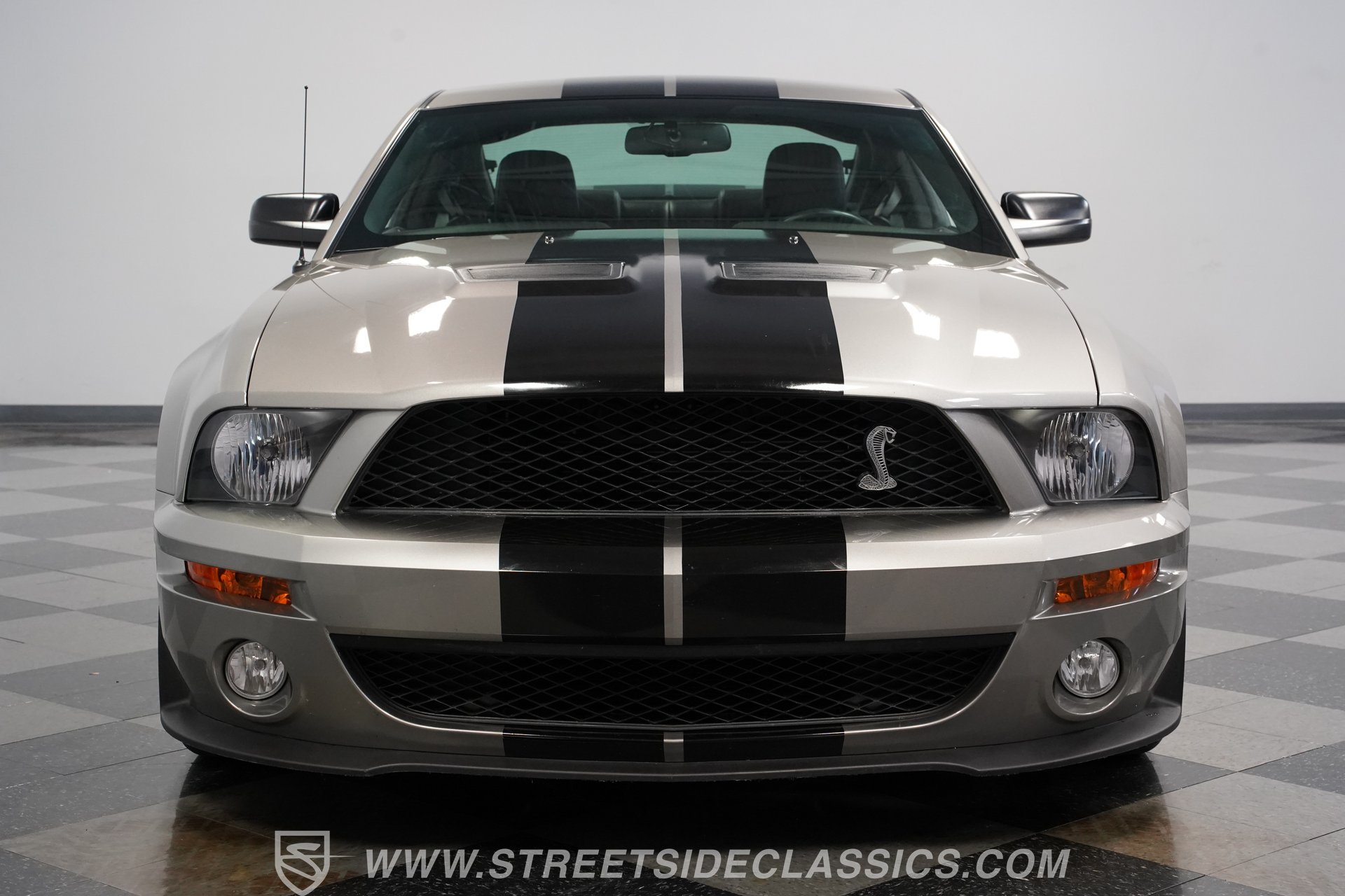 Used 2009 Ford Mustang Shelby GT500 RWD image 18