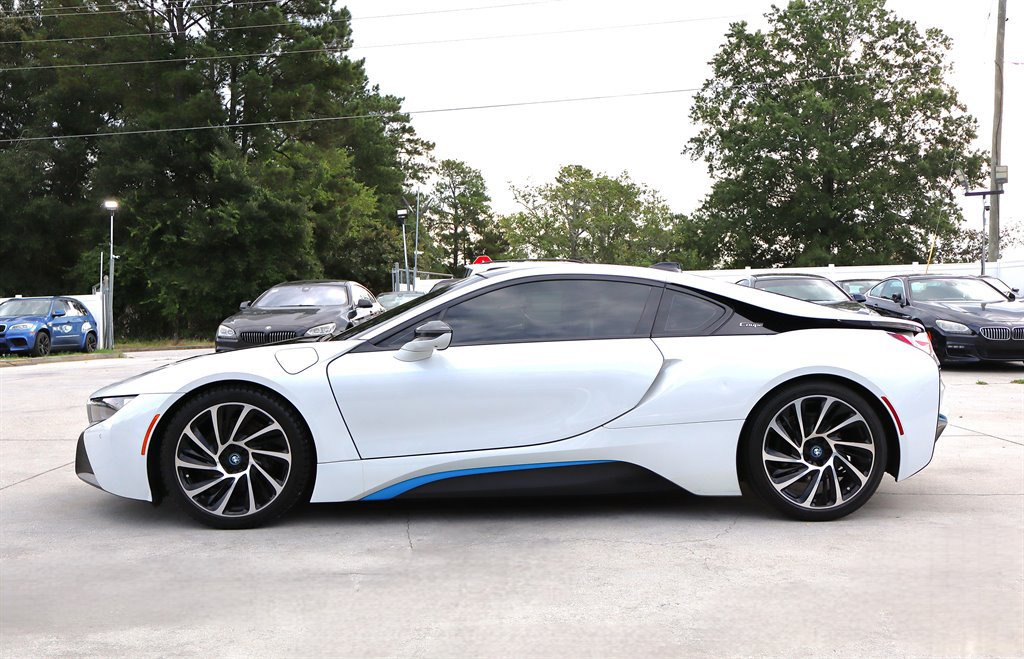Used 2016 BMW i8 AWD/4WD image 4