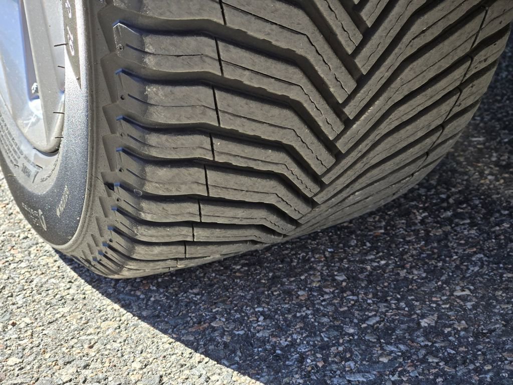 Used 2023 BMW X3 xDrive30i w/ Premium Package image 12