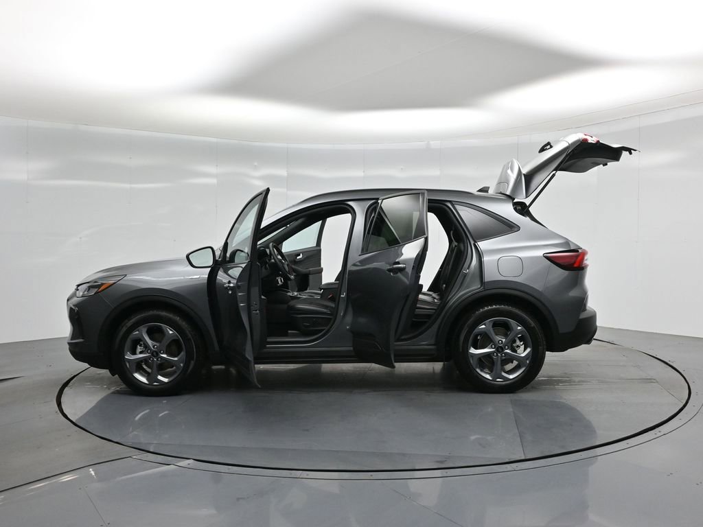 Certified 2025 Ford Escape ST-Line image 34
