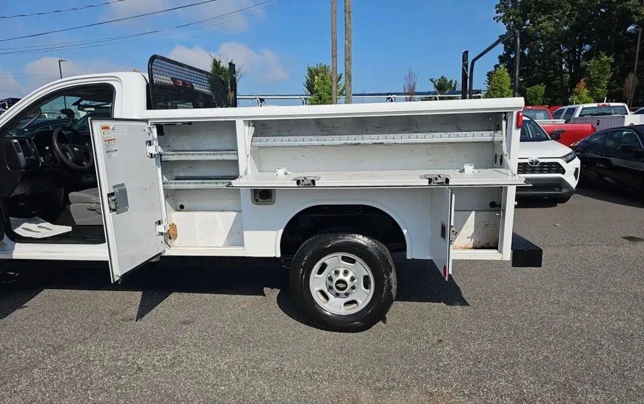 Used 2016 Chevrolet Silverado 2500 W/T RWD image 14