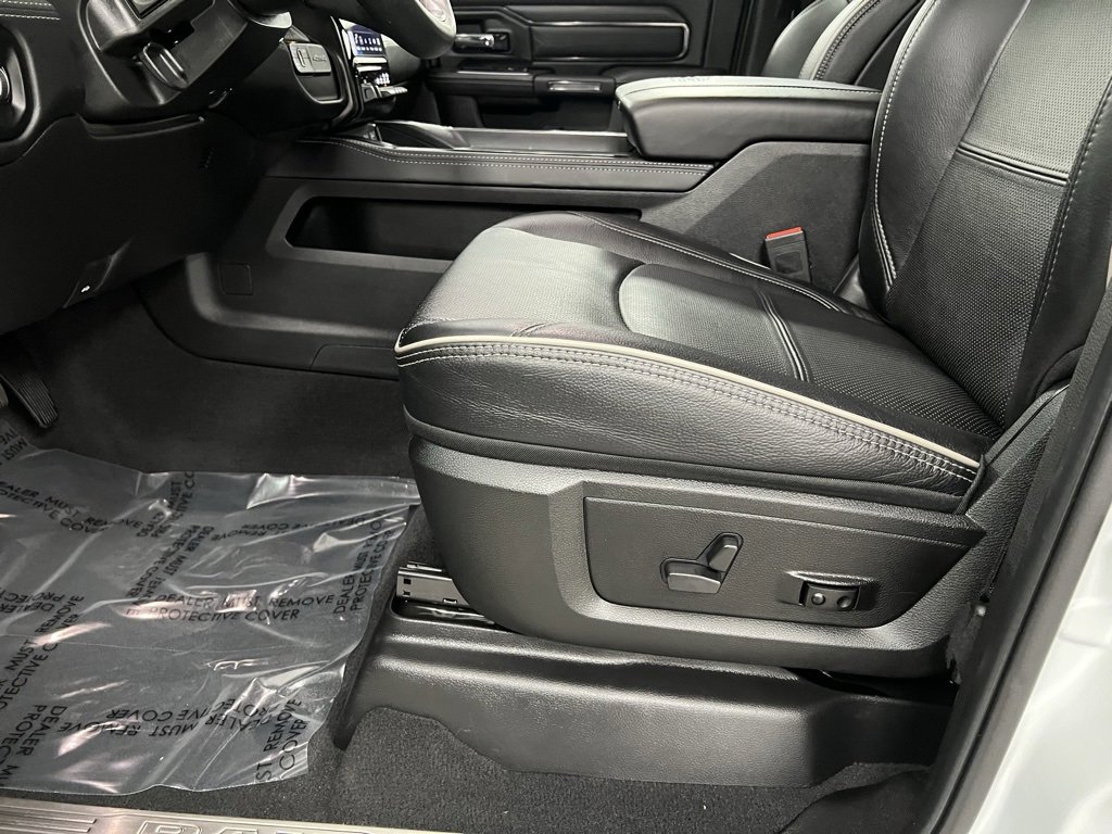 Used 2024 RAM 2500 Limited image 24