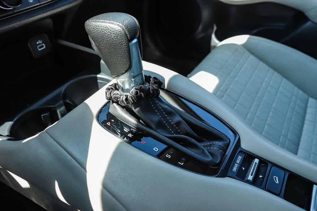 Used 2024 Honda HR-V LX image 18