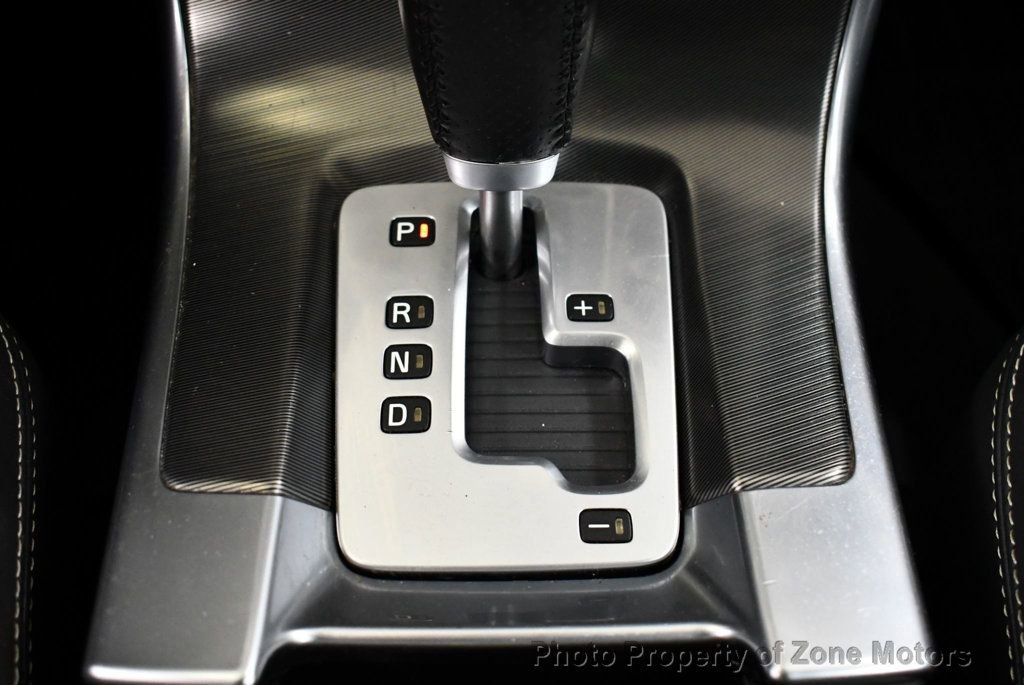 Used 2012 Volvo XC60 T6 R-Design image 43