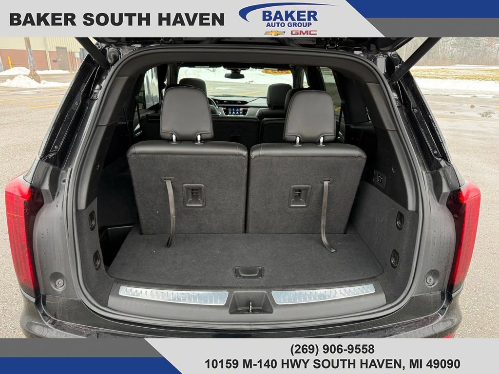 Used 2023 Cadillac XT6 Luxury image 9