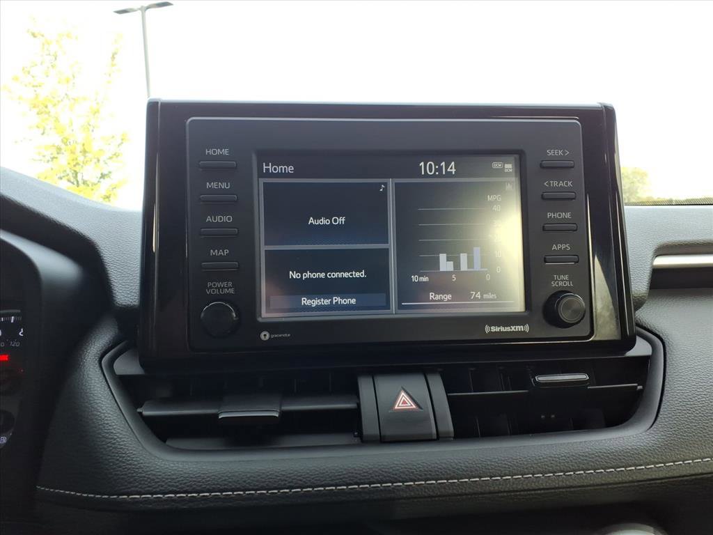 Used 2022 Toyota RAV4 LE image 18