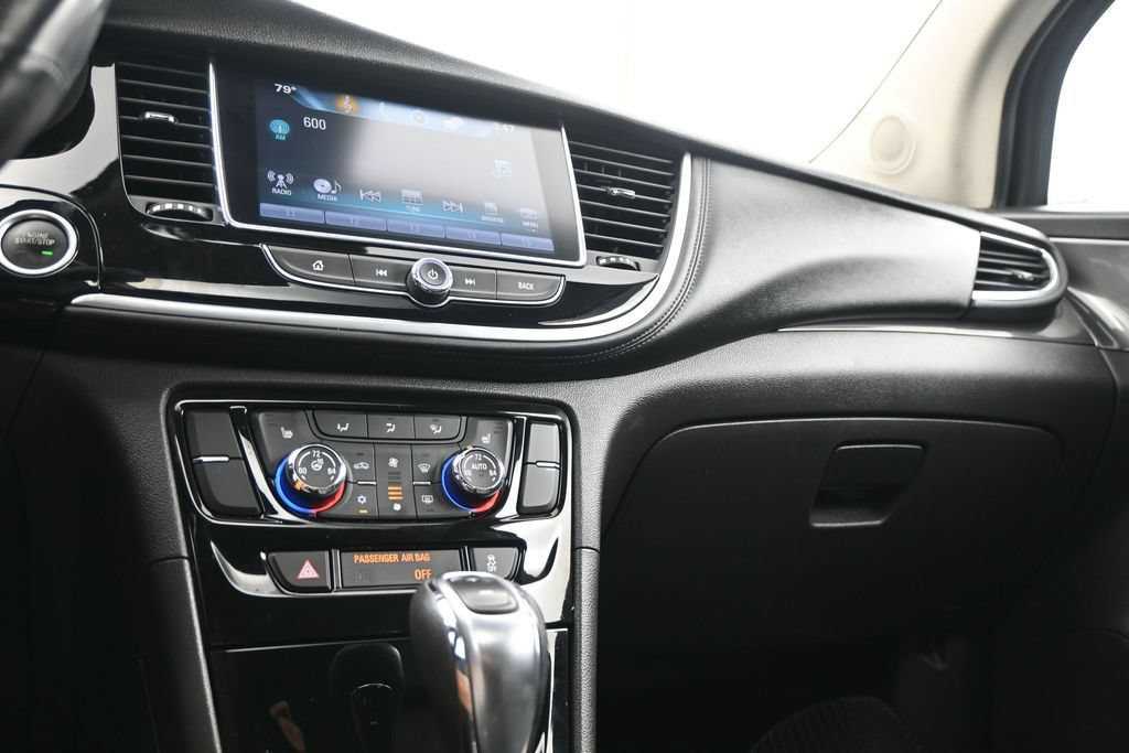 Used 2019 Buick Encore Essence w/ Experience Buick Package AWD/4WD image 15