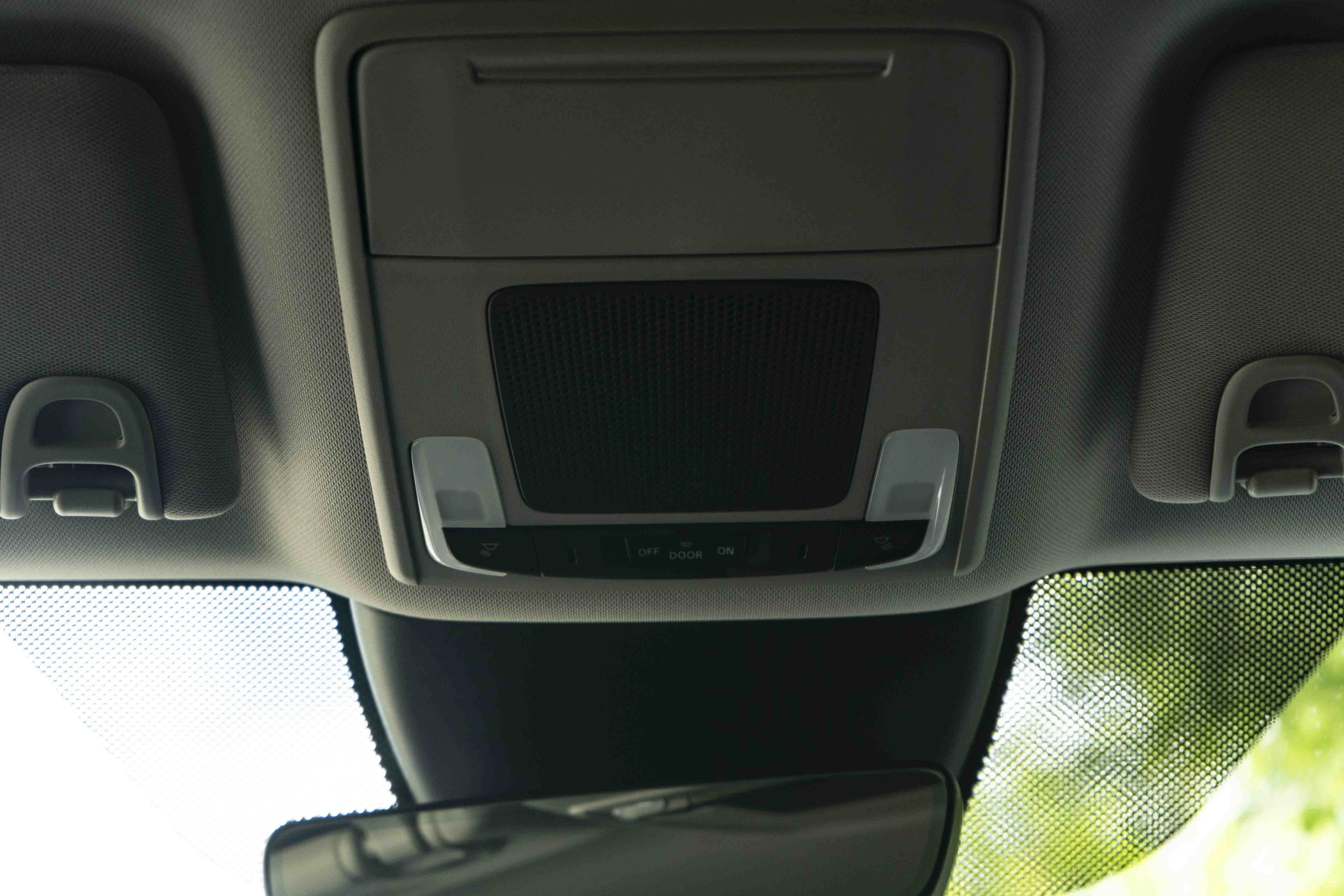Used 2025 Honda Pilot EX-L image 42