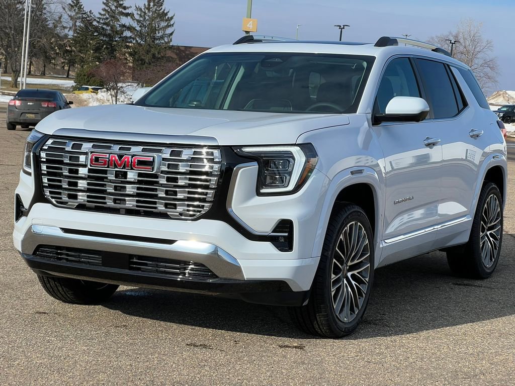 New 2026 GMC Terrain Denali w/ LPO, Floor Liner Package image 40