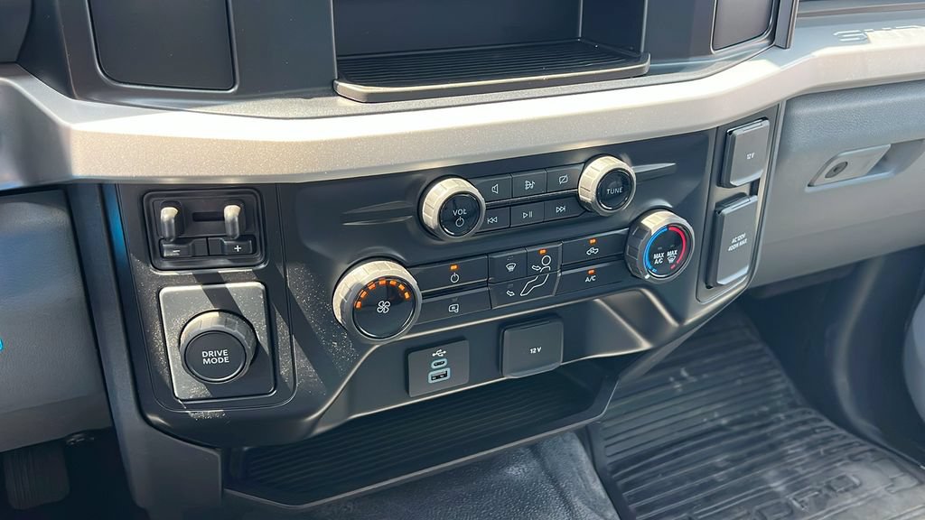 New 2024 Ford F450 XL w/ XL Chrome Package RWD image 14