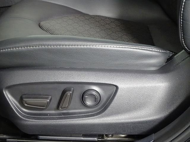 Used 2024 Toyota Camry XSE image 17