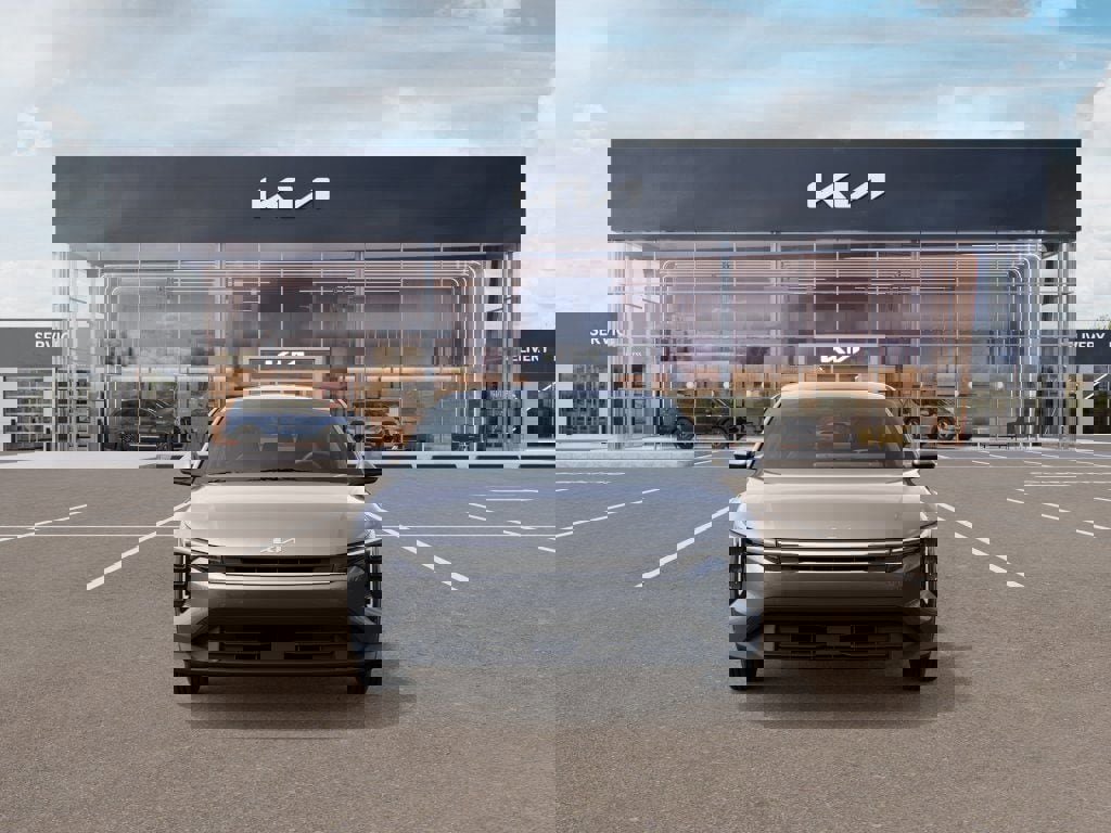 New 2026 Kia K4 LXS image 2