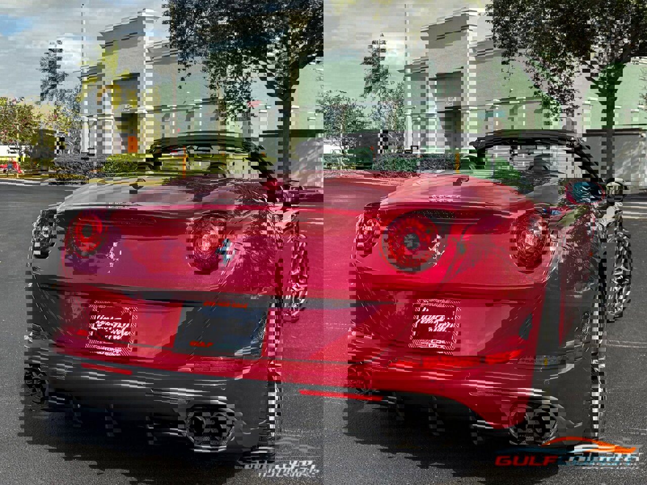 Used 2016 Ferrari California T image 57