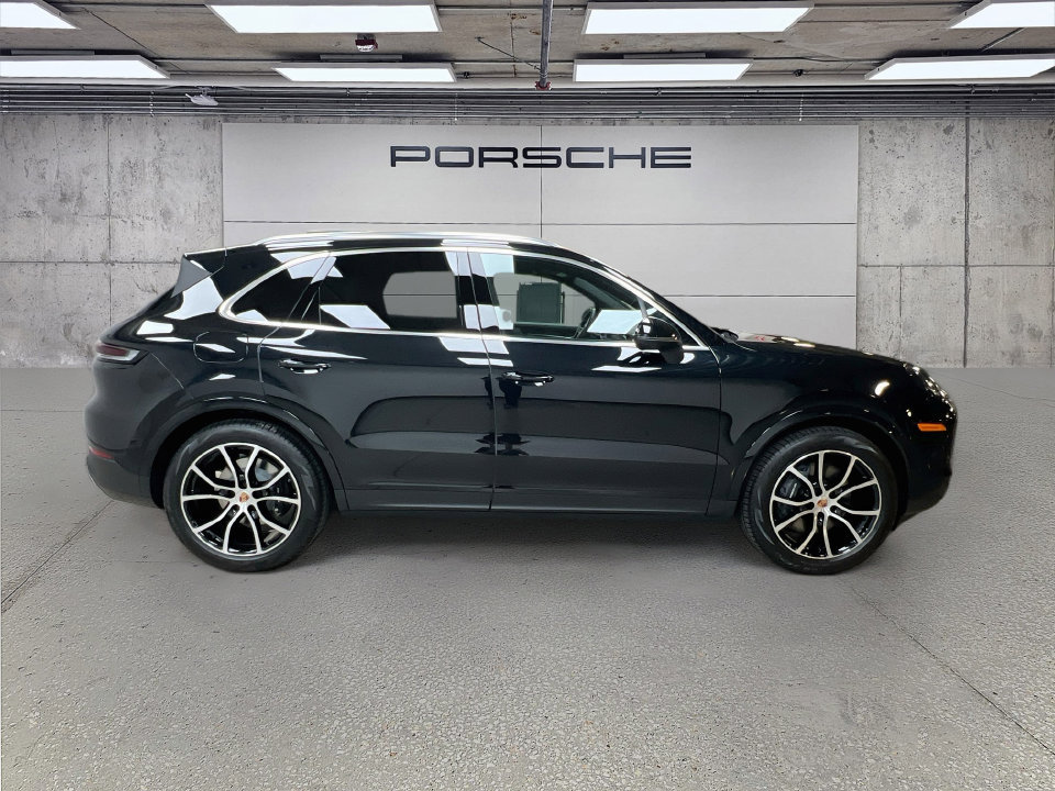 New 2026 Porsche Cayenne AWD/4WD image 8