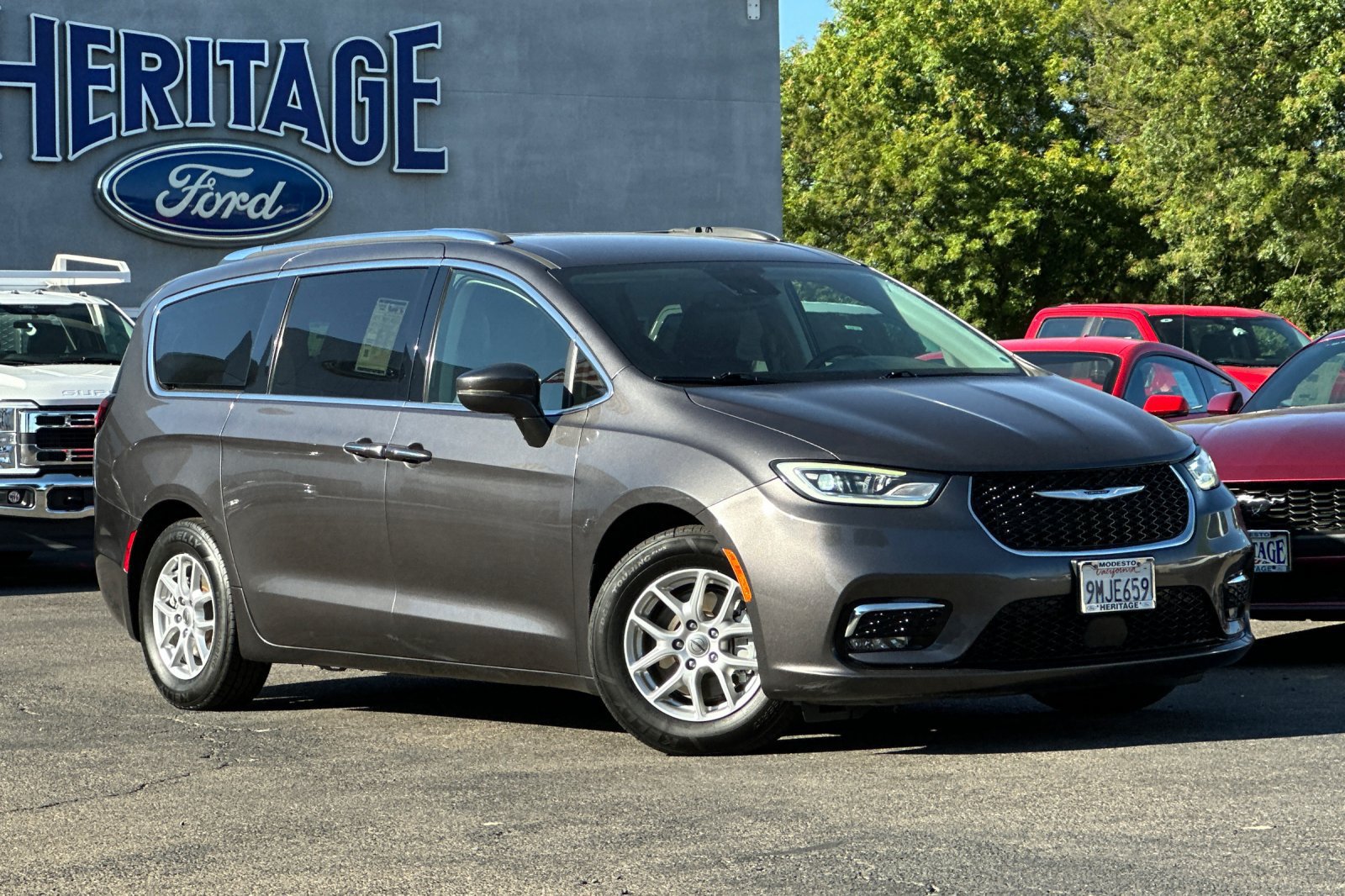Used 2021 Chrysler Pacifica Touring-L