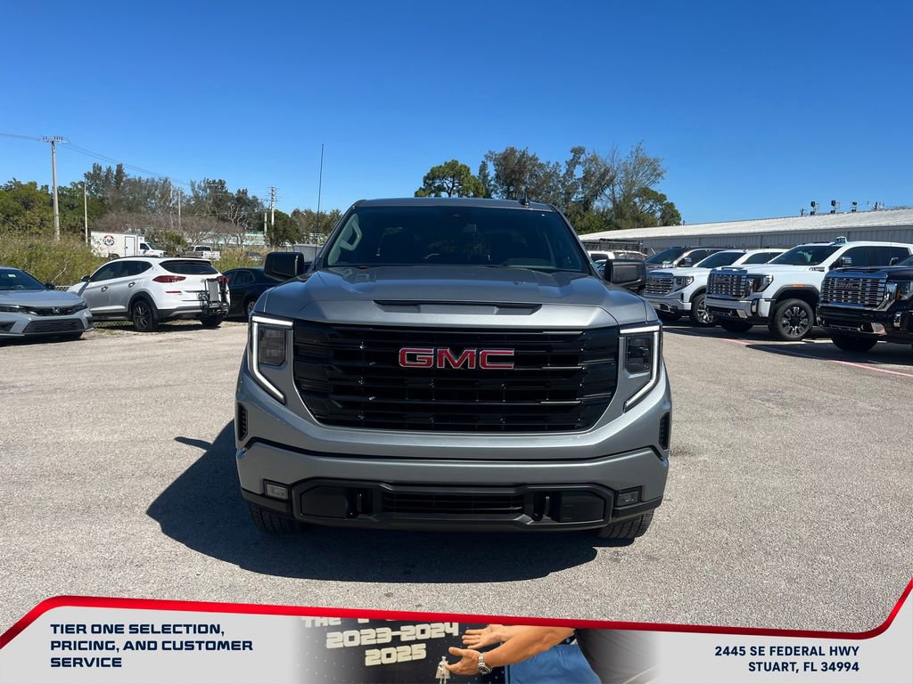 Used 2025 GMC Sierra 1500 Elevation image 3