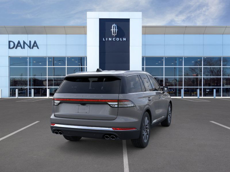 New 2025 Lincoln Aviator AWD image 8