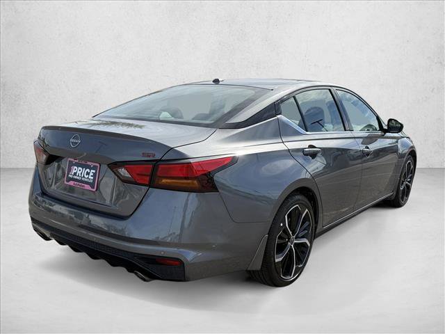 Used 2025 Nissan Altima 2.5 SR image 4