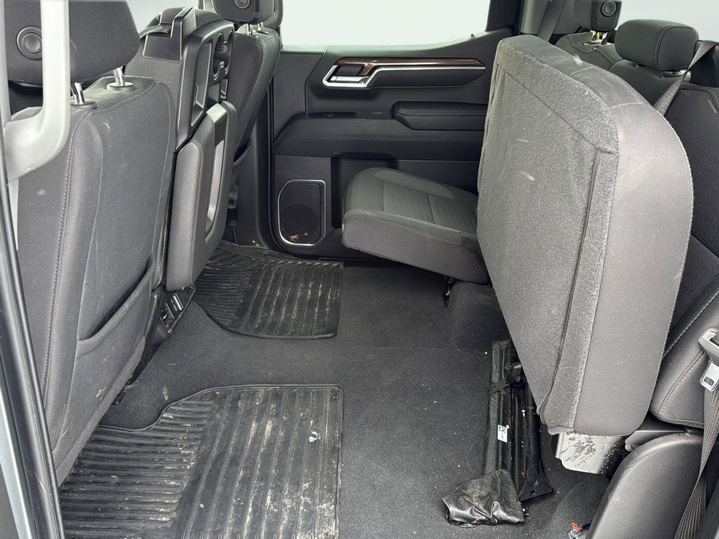 Used 2025 Chevrolet Silverado 1500 LT image 30