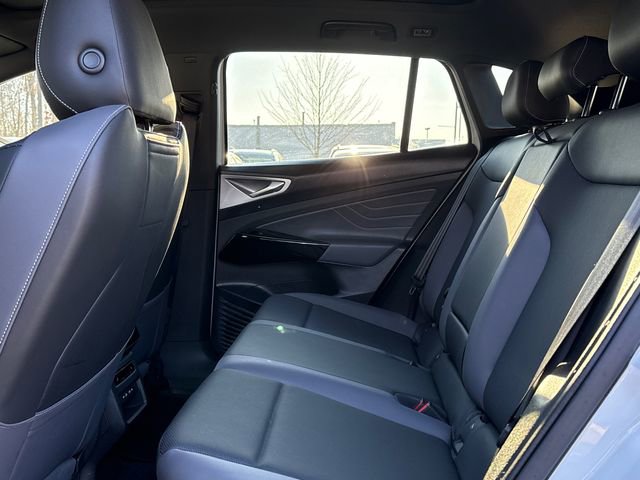 Certified 2023 Volkswagen ID.4 Pro S Plus image 24