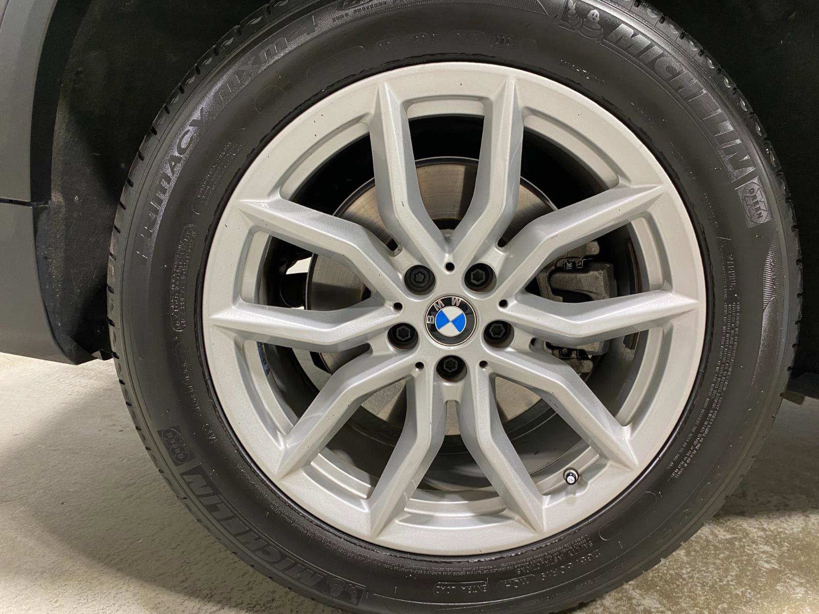 Certified 2023 BMW X5 xDrive40i w/ Executive Package image 25