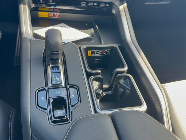 New 2026 Lexus TX 500h AWD w/ Technology Package image 23