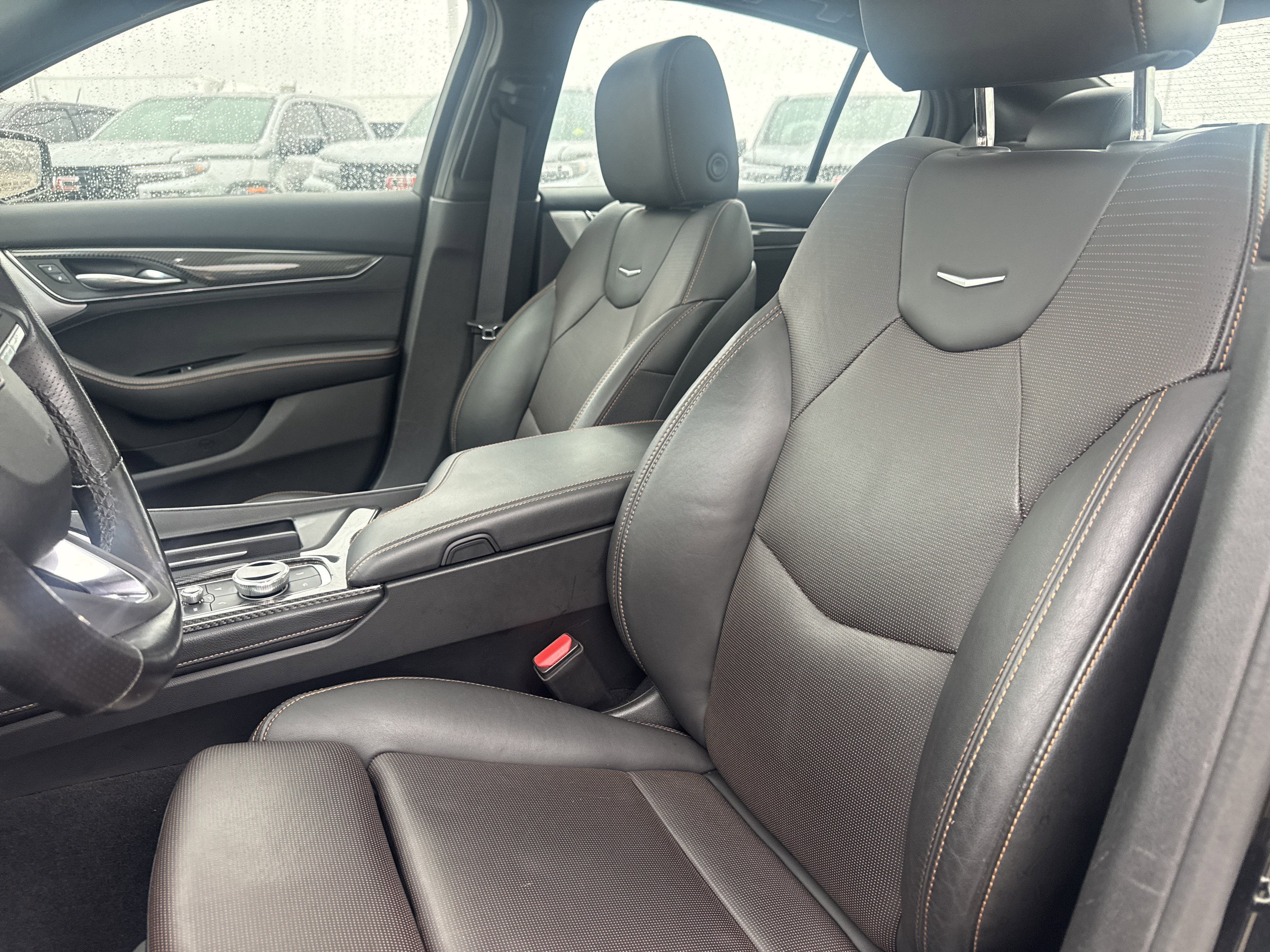 Used 2023 Cadillac CT5 Sport RWD image 6