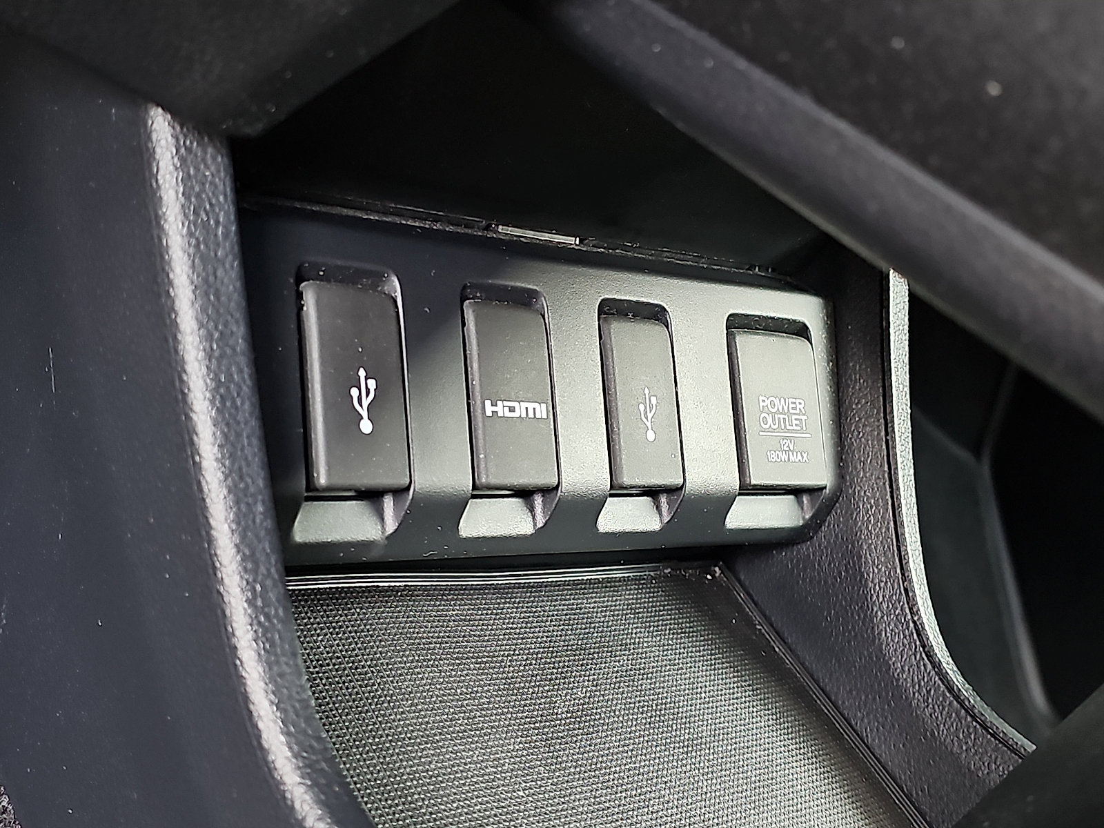 Used 2018 Honda HR-V EX-L image 25