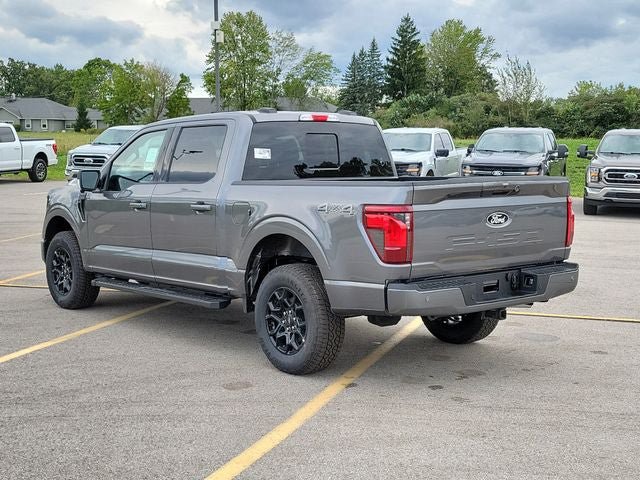 New 2026 Ford F150 XLT w/ Equipment Group 302A MID AWD/4WD image 3