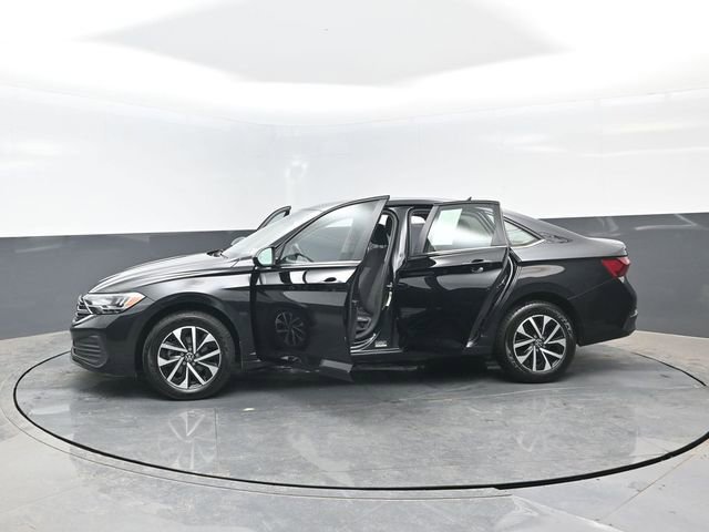 Used 2024 Volkswagen Jetta S FWD image 29