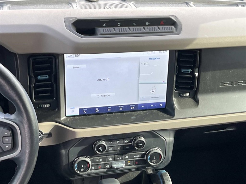 Used 2022 Ford Bronco Wildtrak image 15