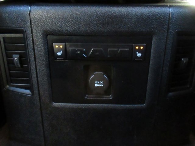 Used 2014 RAM 1500 Limited image 32