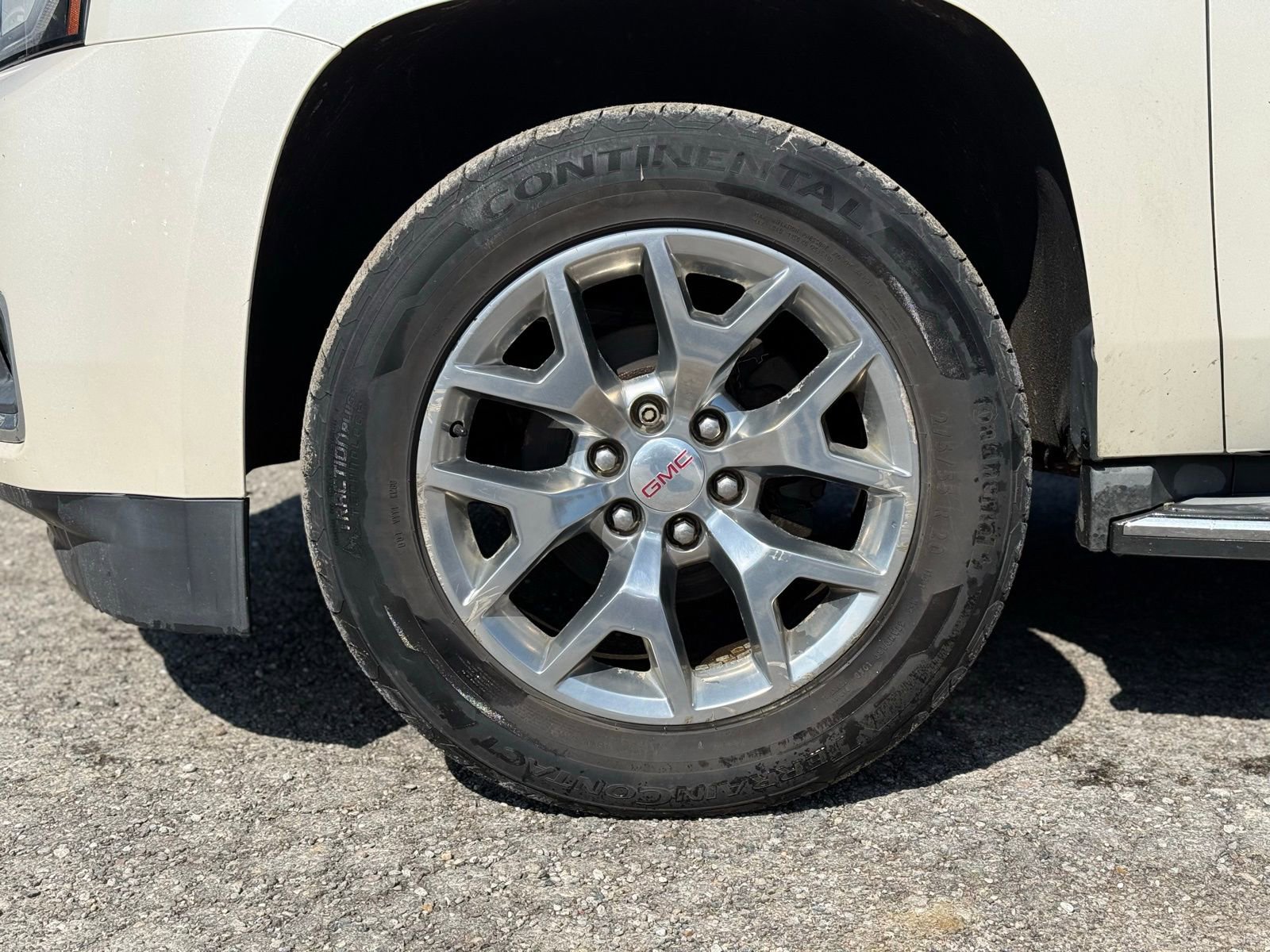 Used 2015 GMC Yukon SLT w/ Open Road Package image 5