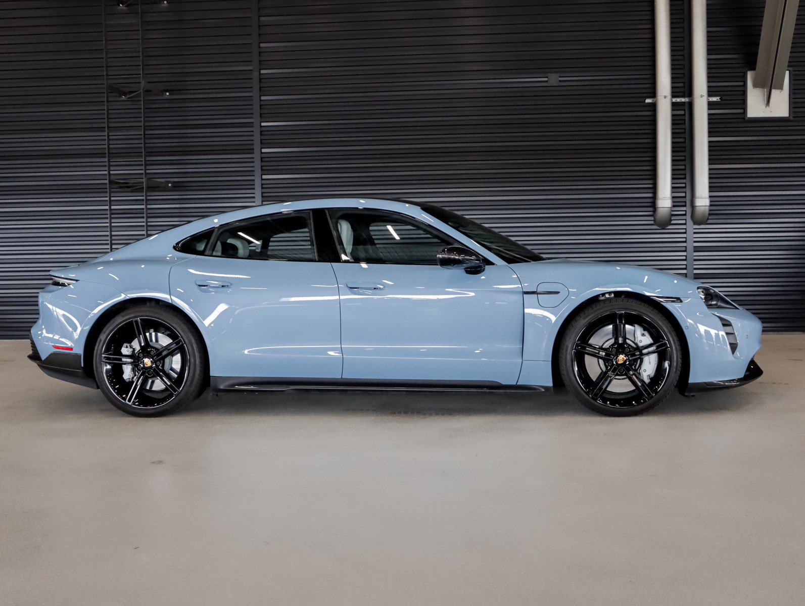 Certified 2022 Porsche Taycan Turbo AWD/4WD image 11